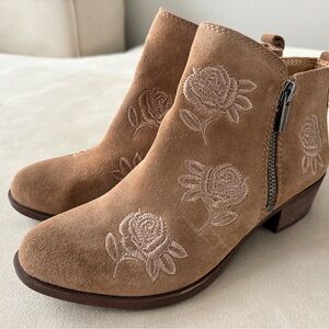 Lucky Brand Women's Basel Booties Leather Upper Size 5.5 M Embroidered Rose boot